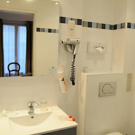 La Sanguine Hotel Paris