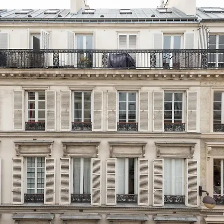 Hotell La Sanguine 2*