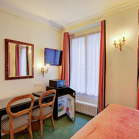 Hotel La Sanguine 2*