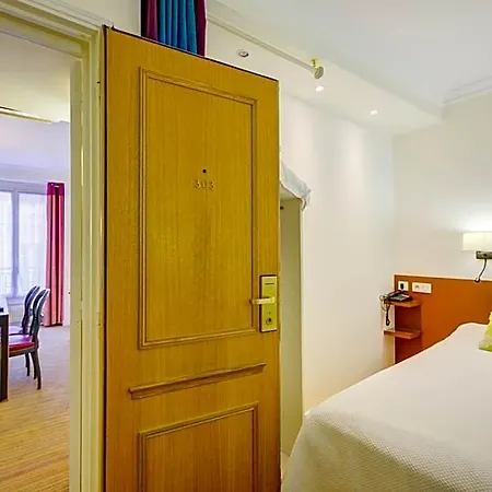 La Sanguine Hotel