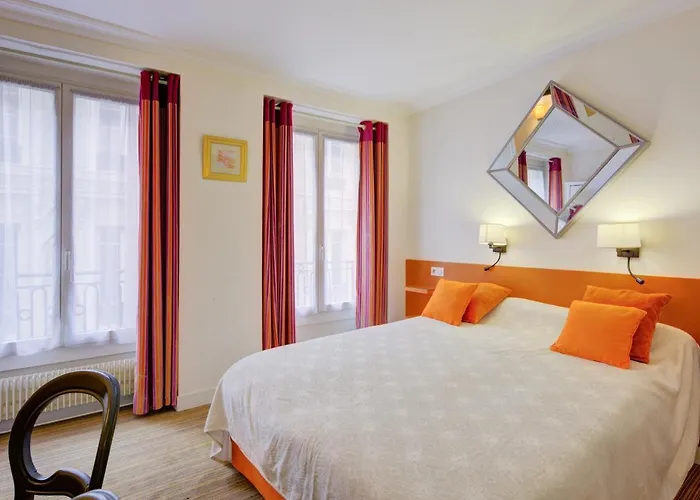 La Sanguine 2* Paris