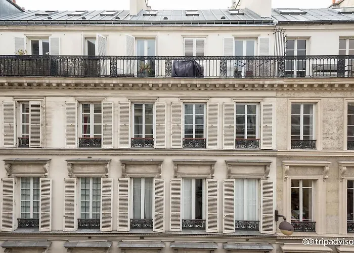 Hotel La Sanguine 2*